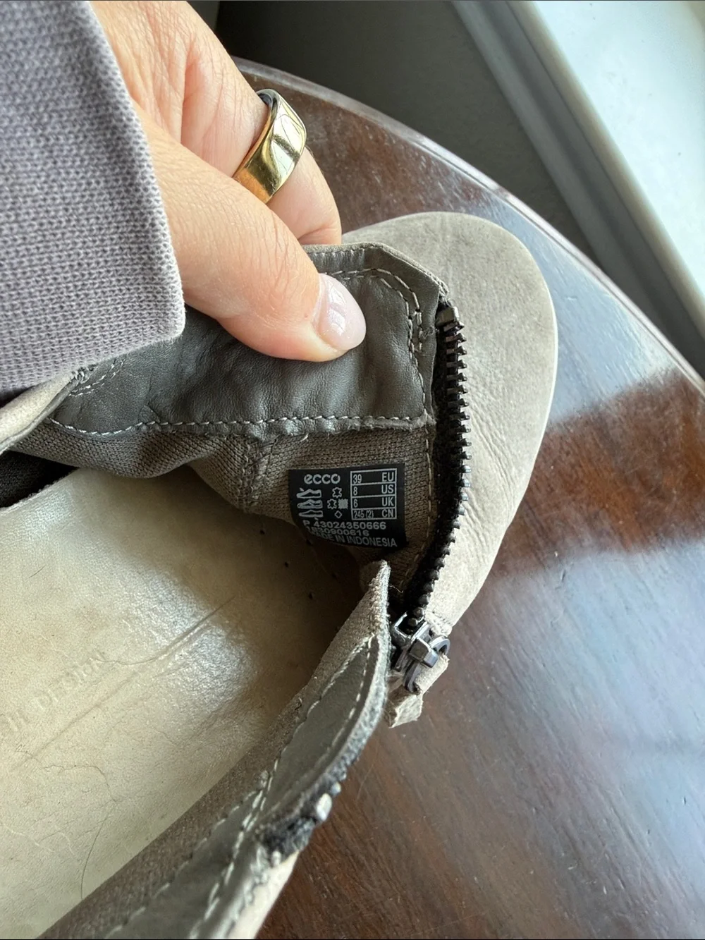 Ecco Women's Taupe Leather Slip-On Sneakers